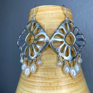 Silpada Designs Silver & Pearl Earrings